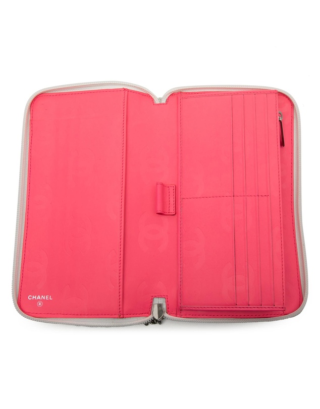 Pre-Loved by Azura Reborn - Pre-Loved CC Quilted Lambskin Cambon Ligne Zippy Organizer Wallet