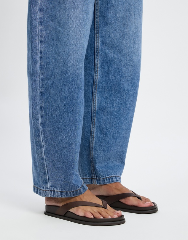 AERE - Gigi Leather Thongs