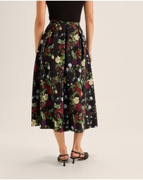 Review - Soiree Midi Skirt