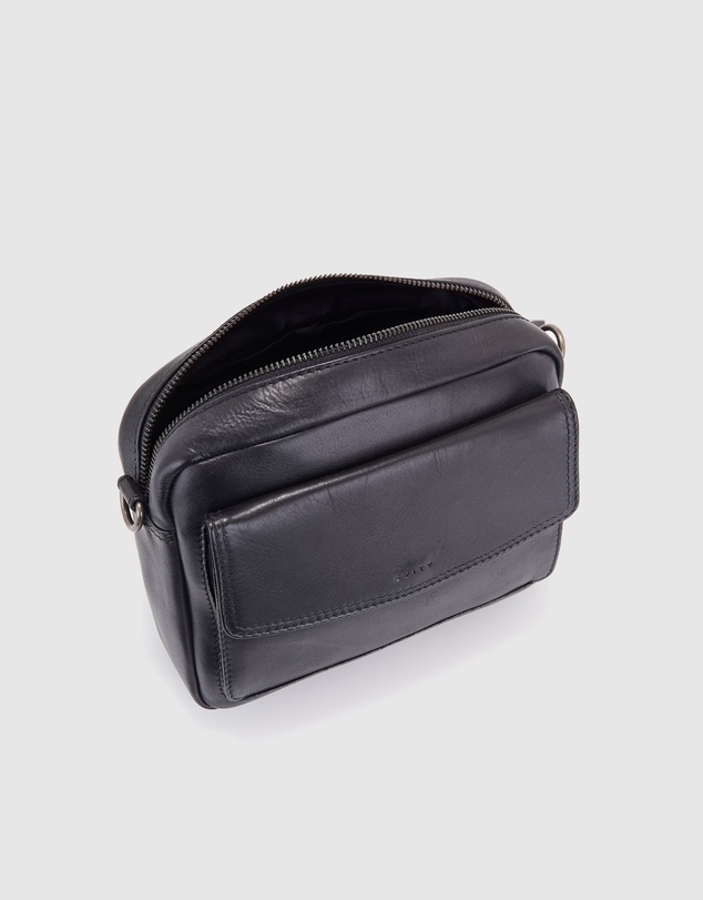 Evity - Pia Leather Crossbody Bag