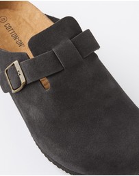 Cotton On - Closed Toe Buckle Slide