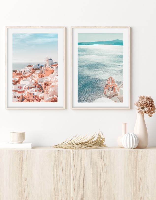 Olive et Oriel - Santorini Sunrise II Art Print