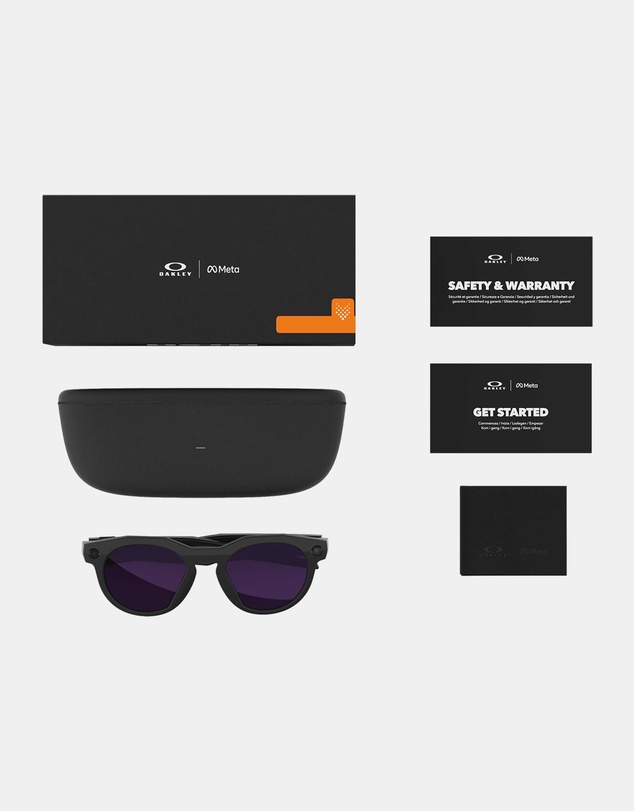 Oakley - Oakley x Meta HSTN AI Transition Glasses