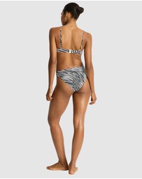 Sea Level Australia - Zebralis Sporty Mid Pant