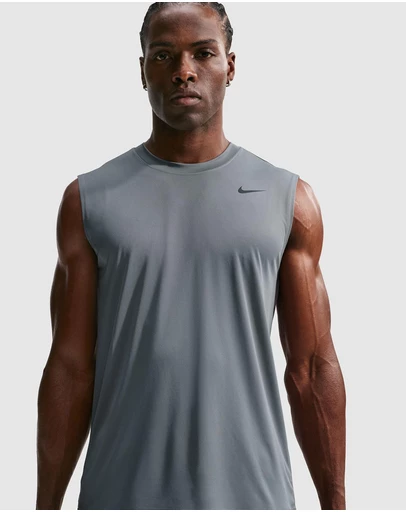 Nike - Nike Dri-FIT Sleeveless Training Top