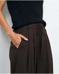 AERE - Calista Relaxed Suiting Pants
