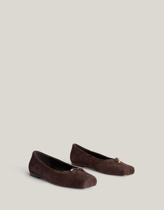Witchery - Posy Flat