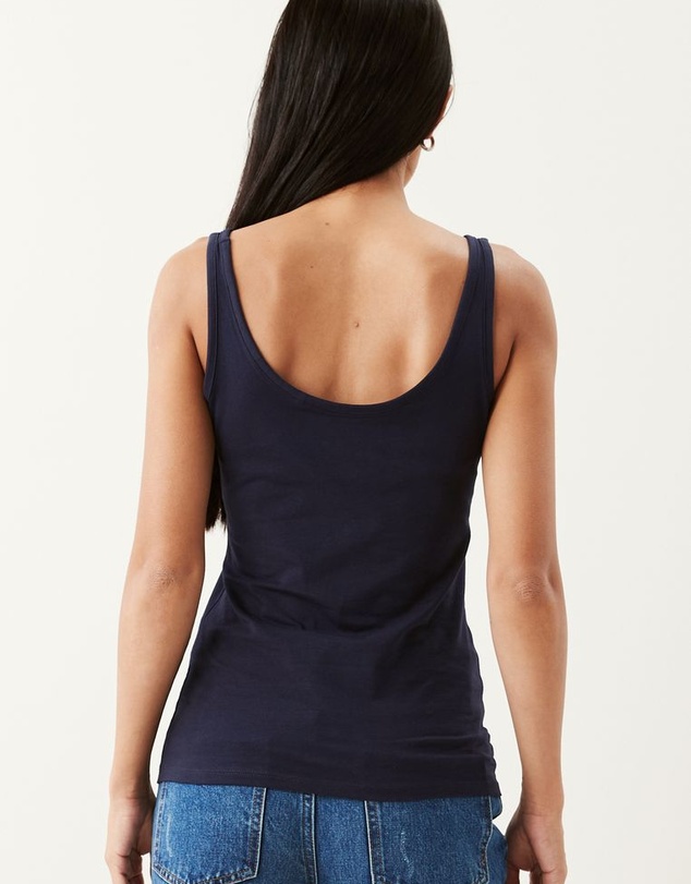 NEXT - Thick Strap Vest