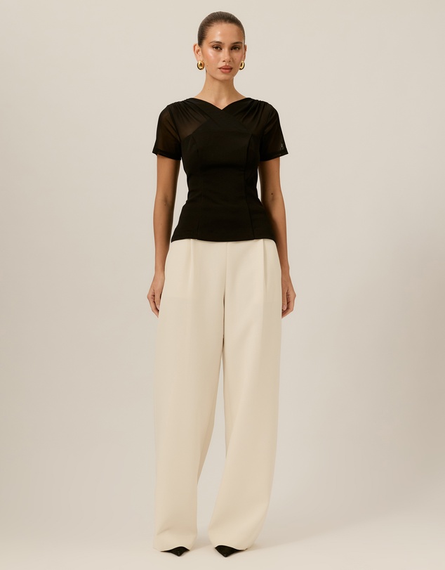 Tussah - Olivia V-Neck Crepe Top