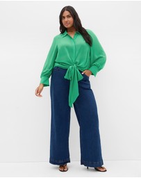 City Chic - Plus size Jane Tie Hem Shirt - kelly green