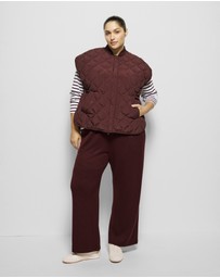 Commonry - Bridget Gilet