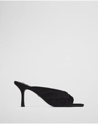 Country Road - Cleo Heel