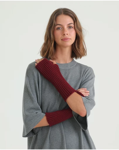 Morgan & Taylor - Asha Rib Knit Fingerless Gloves in Burgundy Red