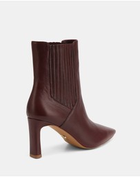 Wittner - Natalie Pebbled Leather Ankle Boots