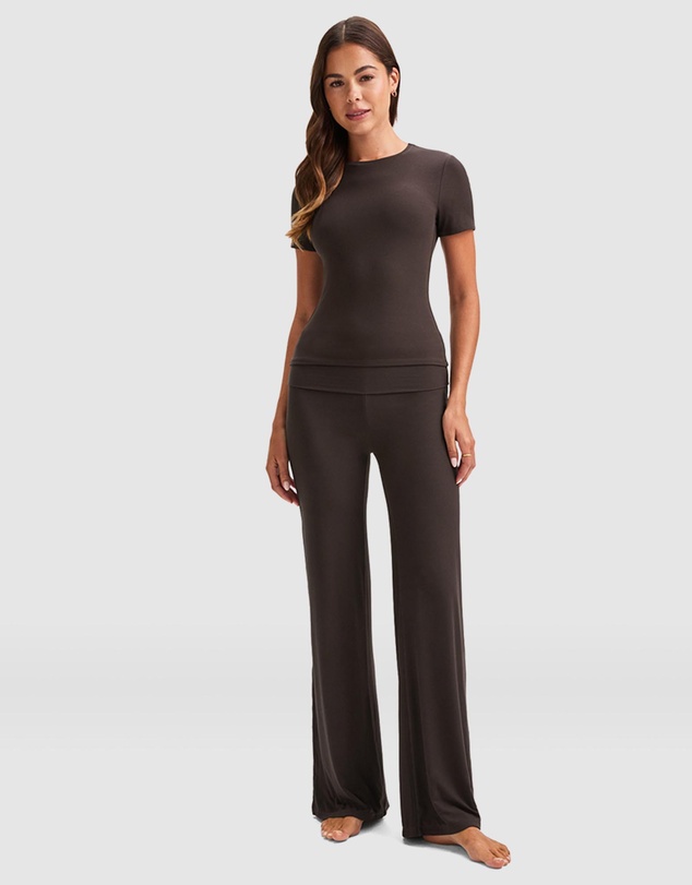TALA - 365 Sculpting Lounge T-Shirt