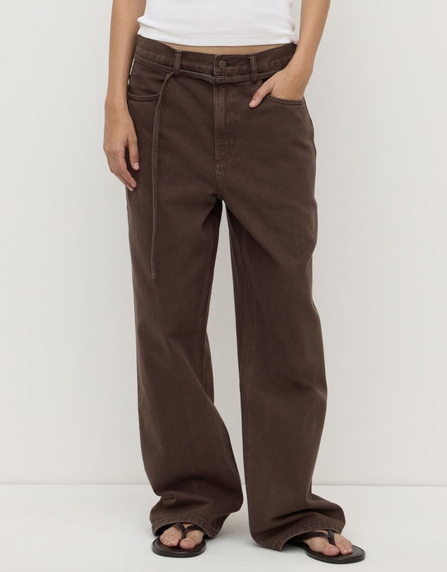 Assembly Label - Loose Fit Jeans