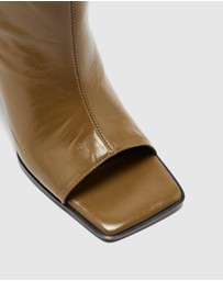 Nakedvice - The Lena Toffee Boot