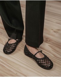 La Tribe - Amia Flats