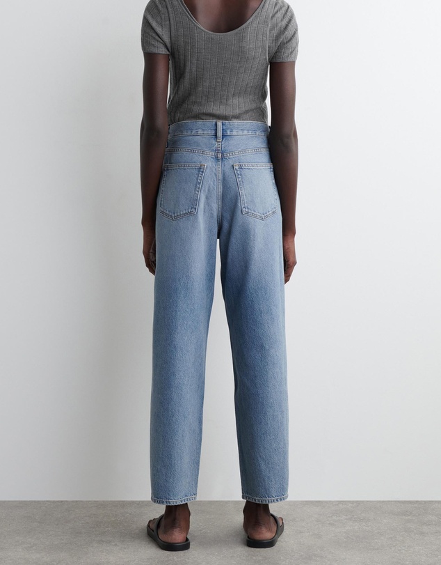 COS - Arch Tapered Jeans