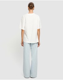KIVARI - Vera Asymmetrical Tee