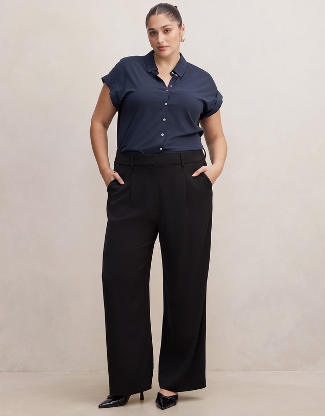 Forever New Curve - Tia Curve Collar Button Shirt
