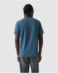 Levi's - Relaxed Short-Sleeve Graphic T-Shirt