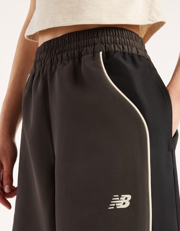 New Balance - Trackside Woven Pant