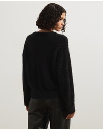 Atmos&Here - Dayna Fluffy V-Neck Pullover Sweater