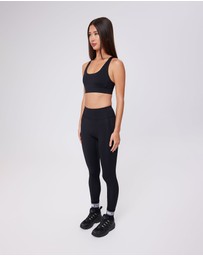 Upstate - Contour+ Crop - Black