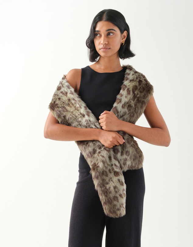 Unreal Fur - West End Scarf