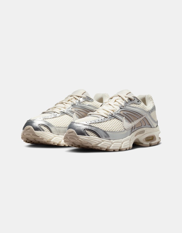 Nike - Air Max Moto 2K - Women's
