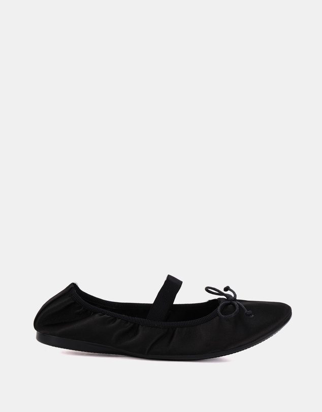 Miss Sofie - Medina Flats