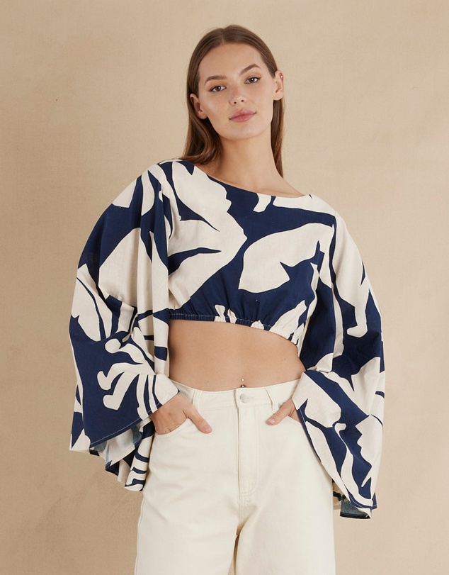 Amelius - Zaffira Linen Crop Top