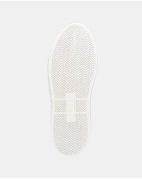 GUESS - Ameria Sneakers
