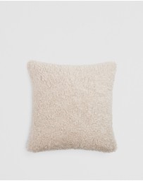 Country Road - Ruby Polyester 55x55 Cushion