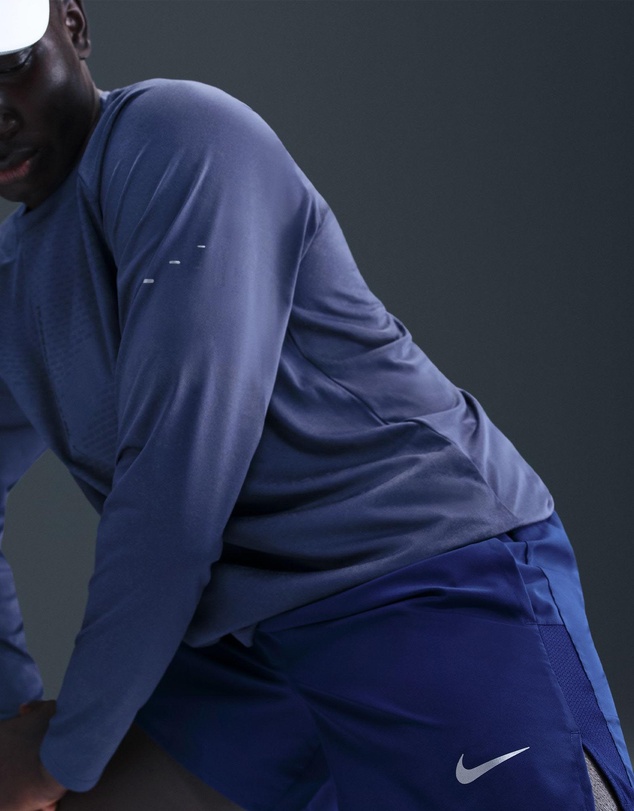 Nike - DriFIT 5