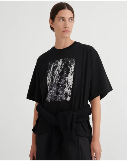 Kowtow - Scene Tee