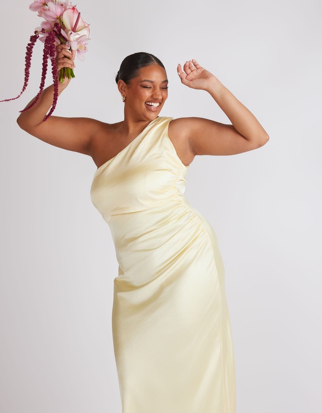 Six Stories - One Shoulder Satin Ruched Bridesmaid Dress
