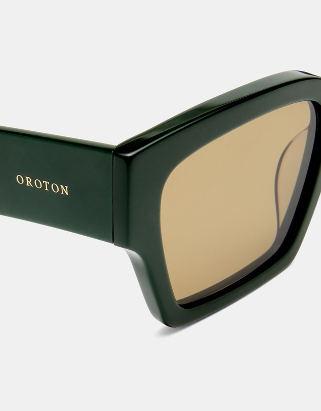 Oroton - Stevie