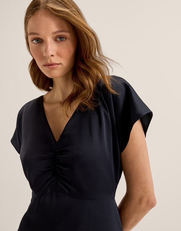 Review - Montague Satin Dress