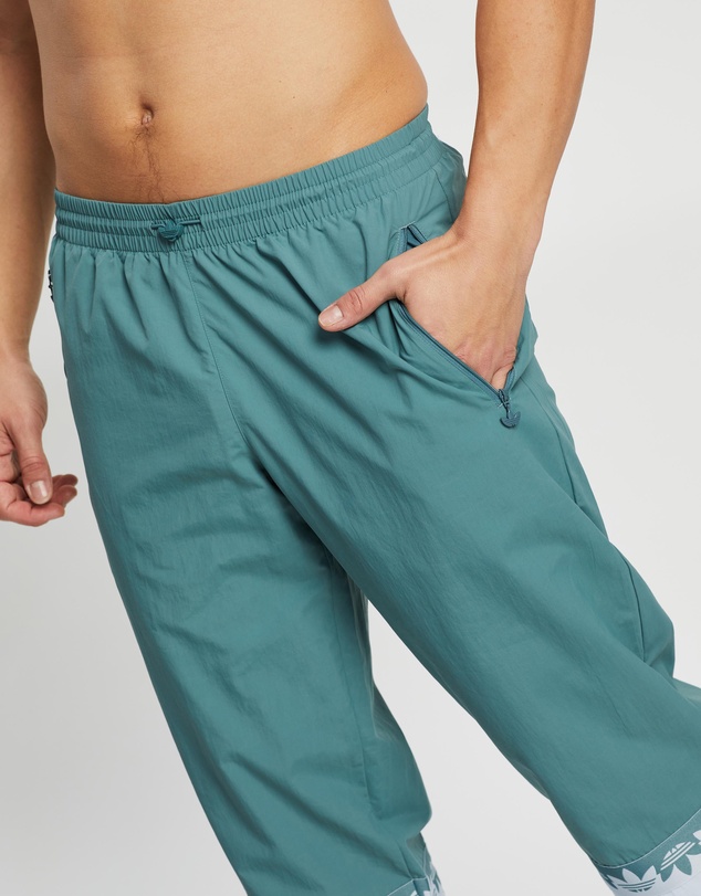 adidas Originals - Adicolor Sliced Trefoil Track Pants
