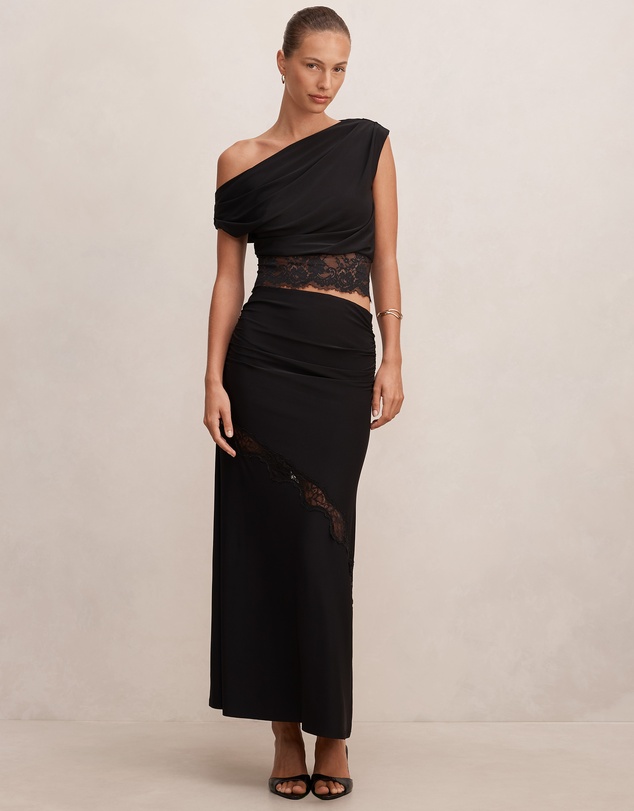 Forever New - Quinn Tipped Lace Top
