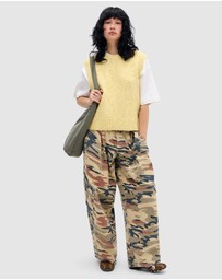 BDG By Urban Outfitters - Arizona Neppy Knit Vest