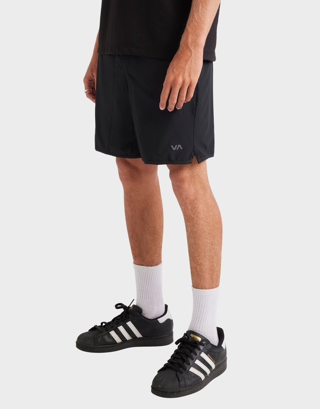 RVCA - Mens Yogger Iv Short 17