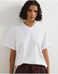 Atmos&Here - High V-Neck Organic Cotton Short Sleeve T-Shirt