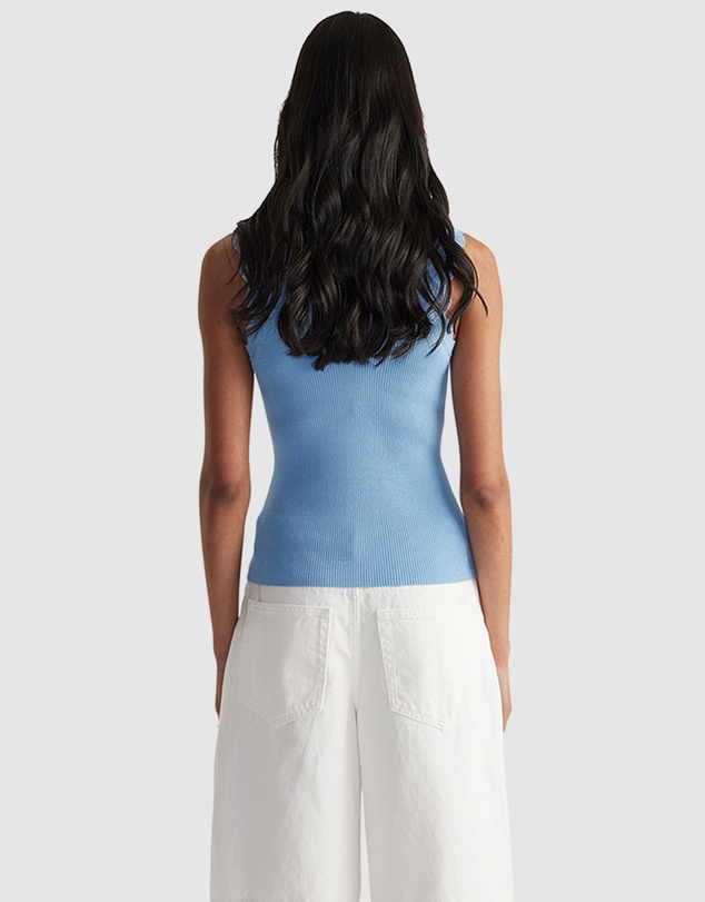 Decjuba - Kai Scallop V-Neck