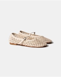 La Tribe - Amia Flats