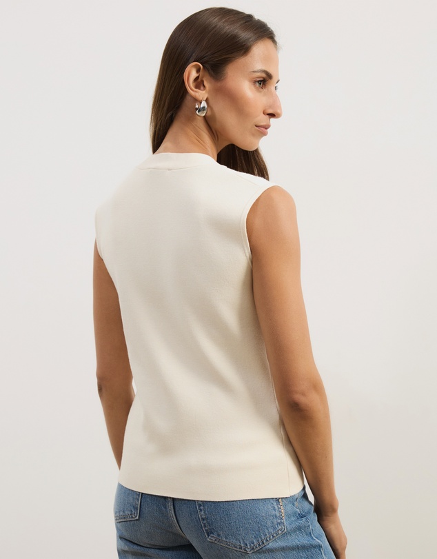Atmos&Here - Noel V-Neck Sleeveless Knit Cardigan