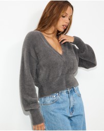 Dazie - Faye Fuzzy V-Neck Sweater