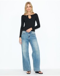 Dazie - Maia Keyhole Long Sleeve Jersey Top